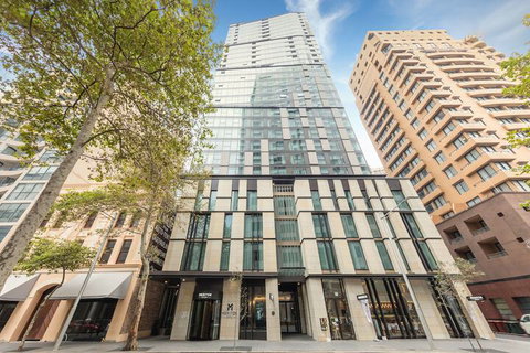Meriton Suites Sussex Street - Sydneys Hotel 1