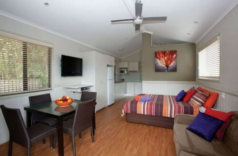 Discovery Parks - Fraser Street, Hervey Bay - Sydneys Hotel 5