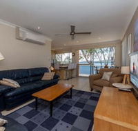 Kooringal Unit 5 / 105 Soldiers Point Road - Sydneys Hotel
