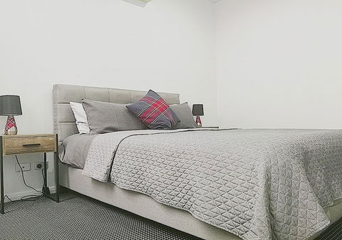 Stylish Waterfront Apt In Rhodes - Sydneys Hotel 0