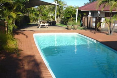 Bomaderry Motor Inn - Sydneys Hotel 0