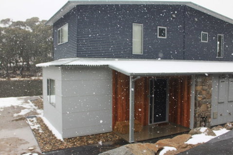 Stillwater Chalet A- Lake Crackenback - Sydneys Hotel 4