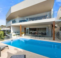 Ultimate Beach House - Sydneys Hotel