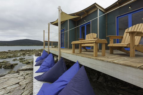 Picnic Island - Sydneys Hotel 3