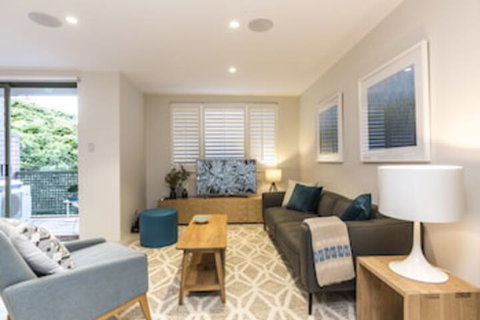 Executive 2 Storey Apartment With Pool - Sydneys Hotel 0