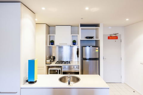 WESLEY, 2BDR Carlton Apartment - Sydneys Hotel 3