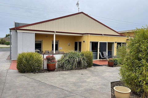 Austral Place 88 Via Merri River - Sydneys Hotel 4