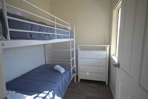 Amaroo Resort - Sydneys Hotel 1