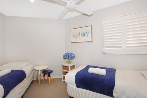 Coolum Baywatch Luxury Style Penthouse Linen Included WIFI 500 Bond - Sydneys Hotel 1