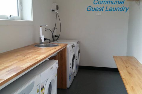 Ecocrackenback 5 'Sustainable Chalet Close To The Slopes - Sydneys Hotel 7