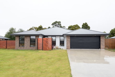 Euphoria House - Sydneys Hotel 1