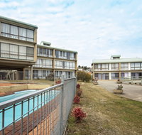 Kirwan Apartment 18 - Large Jindabyne Apartment - Sydneys Hotel