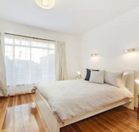 Cowes Phillip Island Holiday Home - Sydneys Hotel