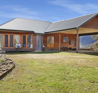 Quins Gap Private Retreat - Sydneys Hotel