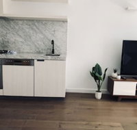 Level 8 Marvelous Apartment with pool access - Sydneys Hotel