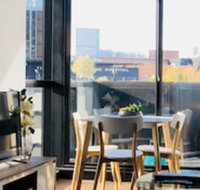 LVL 11 Cosy Apartment Near Lygon St - Sydneys Hotel