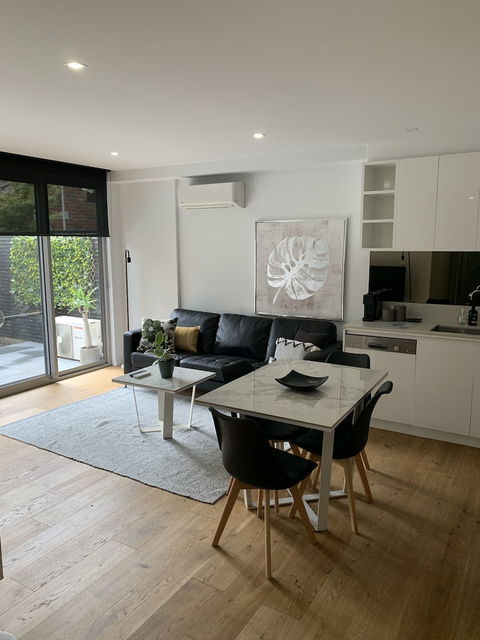 Accommodation Heidelberg - Sydneys Hotel 4