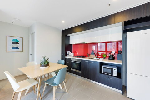 Melbourne Star - Sydneys Hotel 6