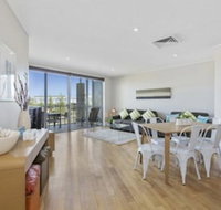 RESORT  SPA 2306 / 07 OCEAN GLIMPSES - Sydneys Hotel