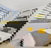 Cotton Beach 84 Executive Family Suite - Sydneys Hotel