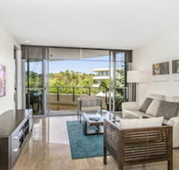 COTTON BEACH APARTMENT 33 WITH POOL VIEWS - Sydneys Hotel