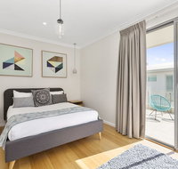 Cylinders Beach House at Salt Village - Sydneys Hotel