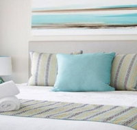 WAVE CULTURE 1204 BEACH BLISS - Sydneys Hotel