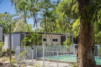 Dandaloo Gardens - Sydneys Hotel 2