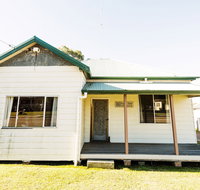 Coal d' Vine Cottage - Cessnock NSW - Sydneys Hotel