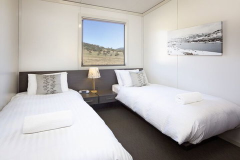 Ecocrackenback 19 'Sustainable Chalet Close To The Slopes.' - Sydneys Hotel 4