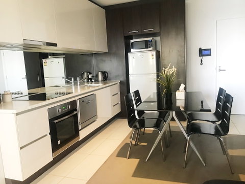 Rose Lane Serviced Apartment - Sydneys Hotel 6