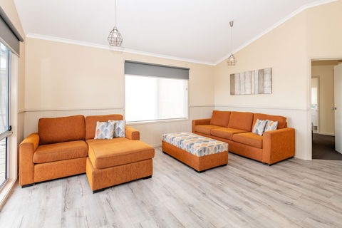 Holiday Haven Shoalhaven Heads - Sydneys Hotel 4