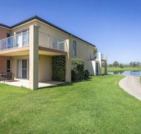 Villa on the Green - Sydneys Hotel