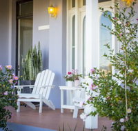 Camellia Cottage - Sydneys Hotel