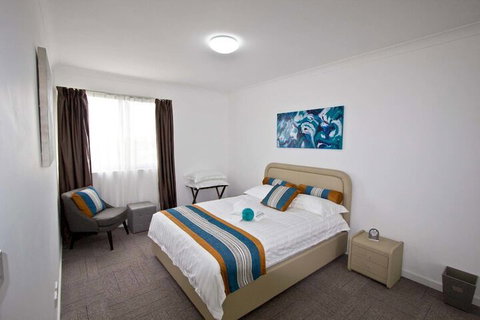 Morisset Serviced Apartments - Sydneys Hotel 1
