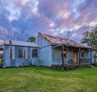 Blaxlands Cottage - Sydneys Hotel