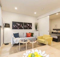 One Bedder With Pool Very Close to City - Sydneys Hotel