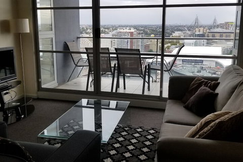 Midtown Darling Harbour - Sydneys Hotel 5