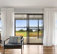 Stargazers Luxury Cottage - Sydneys Hotel
