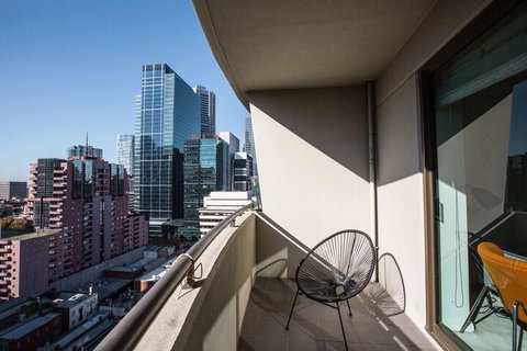Russell St. Hotel Apartment - Sydneys Hotel 3