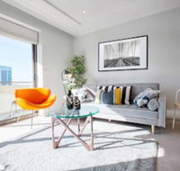 Russell St. Hotel Apartment