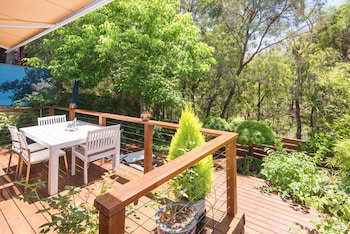 Nature Retreat - Sydneys Hotel 5