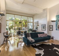 Warehouse in Woolloomooloo - Sydneys Hotel