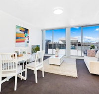 Contemporary Apartment Living - Sydneys Hotel