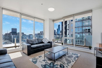 MJ Shortstay Centurion Apartments - Sydneys Hotel 0