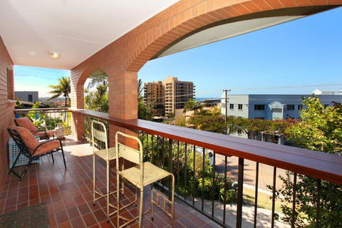 54 Coolum Terrace Coolum Beach - Sydneys Hotel 4