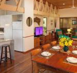 Claytons on Cylinder Beach Front - Sydneys Hotel