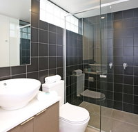 Back of the Block Bulimba - Sydneys Hotel