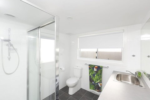 Fyne Shores - Sydneys Hotel 4