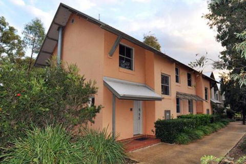 Villa Executive 2br Valley Views Resort Condo Located Within Cypress Lakes Resort (nothing Is More Central) - Sydneys Hotel 5